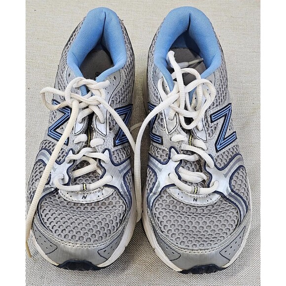 New Balance 580 V2 Light Blue & Silver Running Sneaker Shoes W580SB2 Womens 8B - Picture 1 of 12